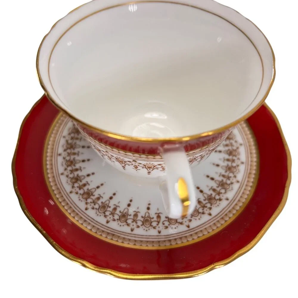 Vtg Royal Worcester Red Regency Tea Cup Saucer Set Of 2 Gold Trim England - Picture 8 of 15